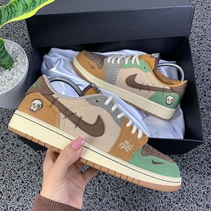 Nike Sneakers